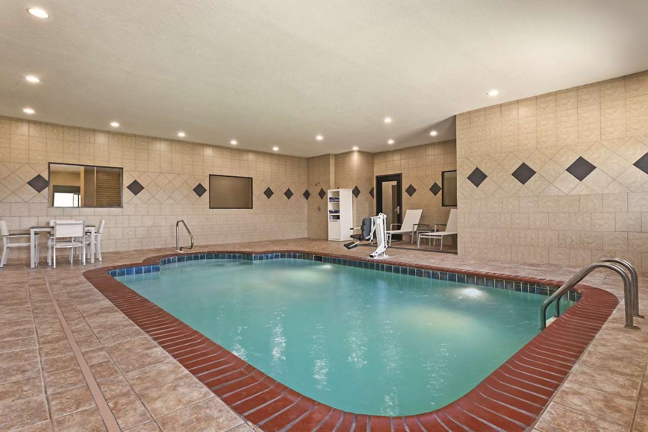 Country & By Radisson, Byram-jackson South, Ms 3* Byram