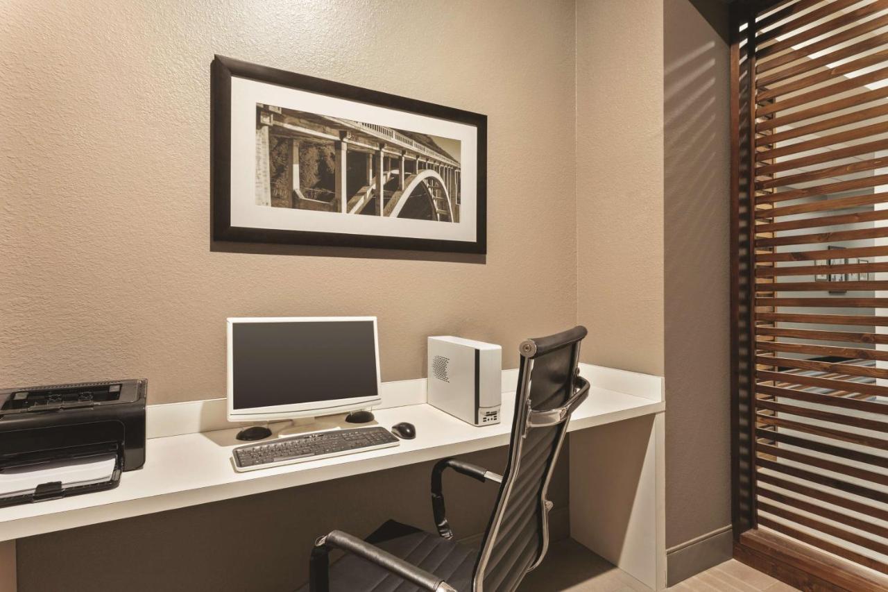 Country & By Radisson, Byram-jackson South, Ms Hotel 3*